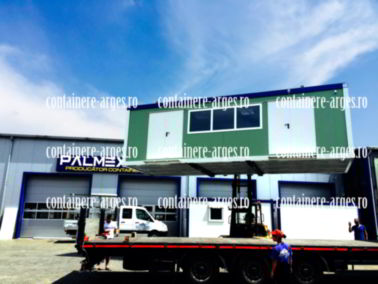 casa in container Arges